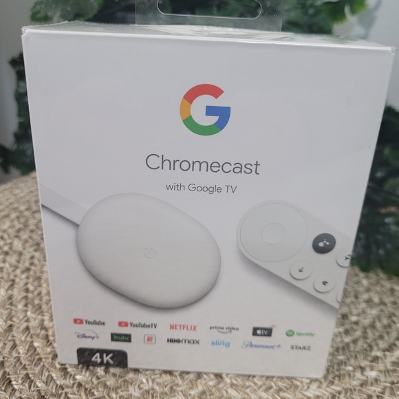 Google Chromecast with Google TV 4K (Snow) – Streaming Media Player – New Sealed - Picture 2 of 12